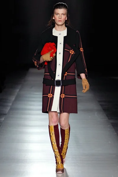 Look 6